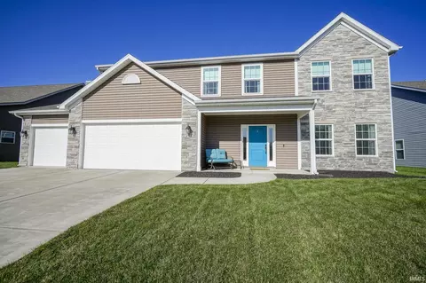 4784 Little Pine Dr, West Lafayette, IN 47906