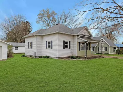 5854 N County Road 930 E, Forest, IN 46039 photo 2