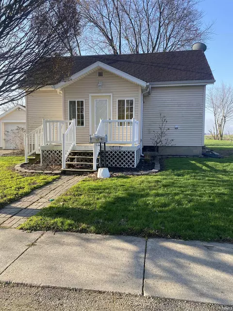 570 E Franklin St, Berne, IN 46711