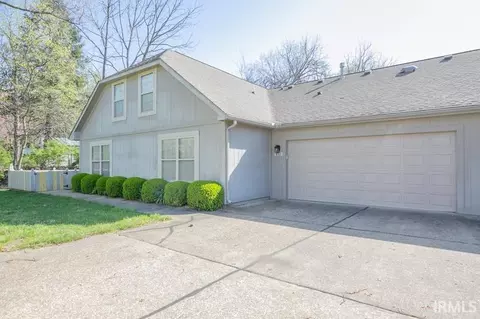 8112 Riverpark Way, Evansville, IN 47715