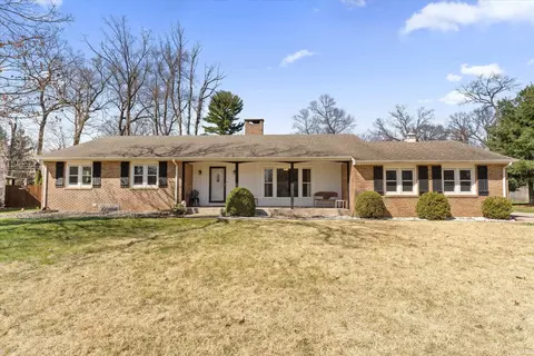 17361 Fergus Dr, South Bend, IN 46635