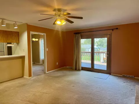 1402 Elliston Dr, Bloomington, IN 47401 photo 10