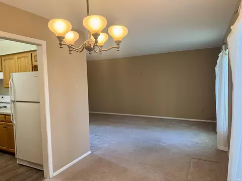 1402 Elliston Dr, Bloomington, IN 47401 photo 5