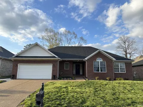 2812 Beaumont Dr, Evansville, IN 47725