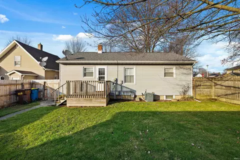 815 E 9th St, Auburn, IN 46706 photo 20