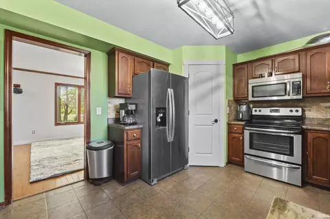 17411 Indianapolis Rd, Yoder, IN 46798 photo 11