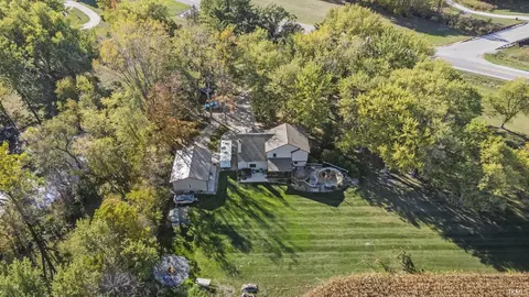 17411 Indianapolis Rd, Yoder, IN 46798 photo 6