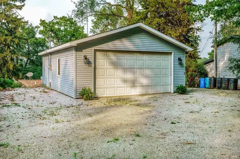 9024 E Koher Rd S, Syracuse, IN 46567 photo 32