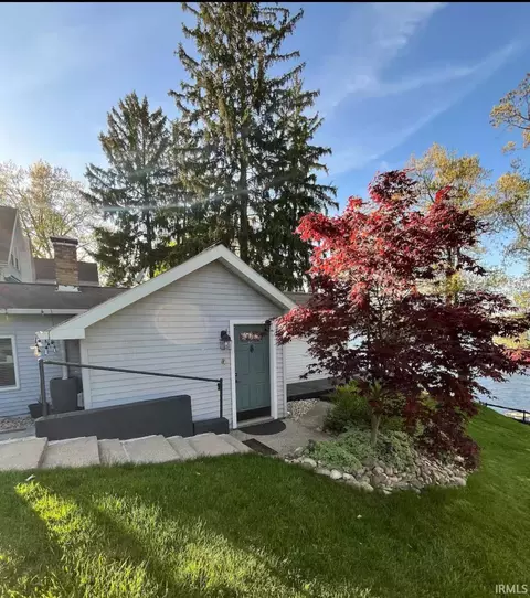 9024 E Koher Rd S, Syracuse, IN 46567 photo 5