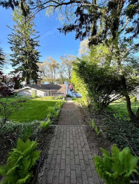 9024 E Koher Rd S, Syracuse, IN 46567 photo 30