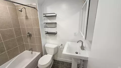 307 Earl St, Chalmers, IN 47929 photo 26