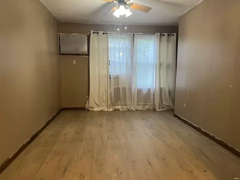212 E Third St, Hazleton, IN 47640 photo 9