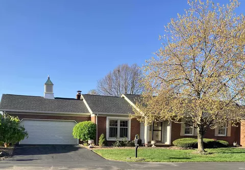 814 Kingswood Dr, Evansville, IN 47715