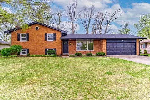 3717 Richardt Ave, Evansville, IN 47715