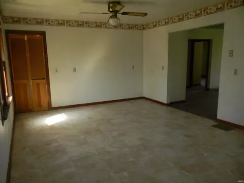 1137 Bucklew Rd, Spencer, IN 47460 photo 8