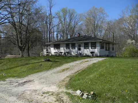 1137 Bucklew Rd, Spencer, IN 47460 photo 1