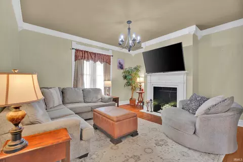 Living - 703 W Brook St, Mitchell, IN 47446 photo 1 of 1