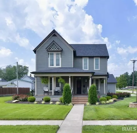 Exterior - 703 W Brook St, Mitchell, IN 47446 photo 1 of 9