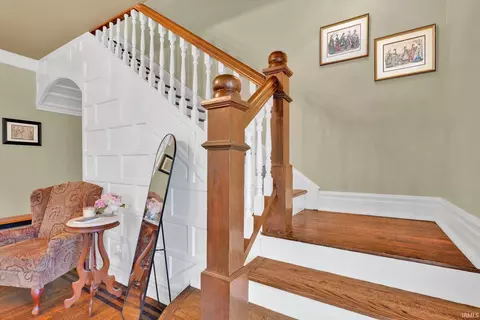 Entry Way - 703 W Brook St, Mitchell, IN 47446 photo 4 of 6
