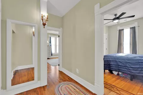 Entry Way - 703 W Brook St, Mitchell, IN 47446 photo 5 of 6