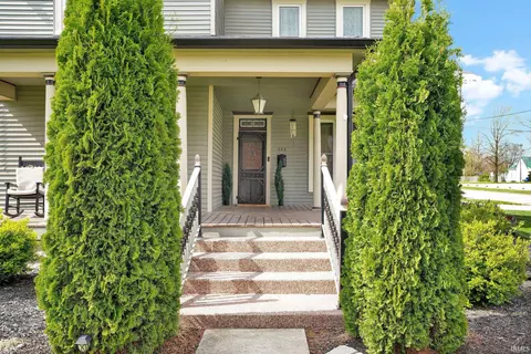 Exterior - 703 W Brook St, Mitchell, IN 47446 photo 9 of 9