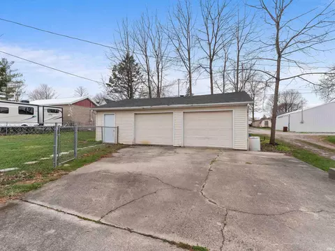 265 S Franklin Sts, Waterloo, IN 46793 photo 8