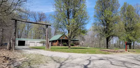 10122 E 1400 N, Odon, IN 47562 photo 3