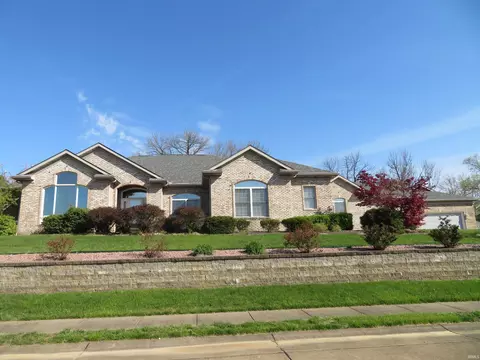 1500 Regents Park Rd, Evansville, IN 47710