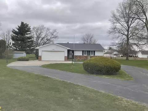 5434 Yoder Rd, Yoder, IN 46798 photo 2