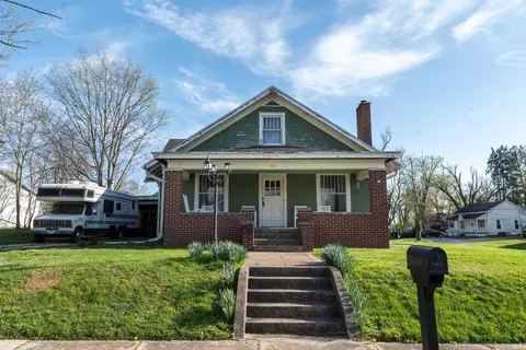 281 W Jefferson St, Orleans, IN 47452
