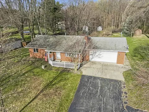 953 N 175 E Rd, Warsaw, IN 46582