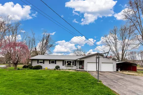 520 E Levi Lee Rd, Warsaw, IN 46582