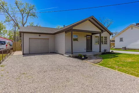 2335 Pollack Ave, Evansville, IN 47714