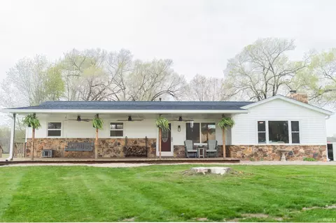 8256 S Ketcham Rd, Bloomington, IN 47403 photo 2