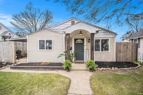 Exterior - 1405 E Fox St, South Bend, IN 46613 photo 1 of 3