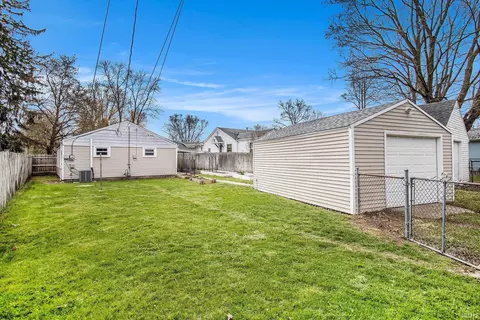 Exterior - 1405 E Fox St, South Bend, IN 46613 photo 3 of 3