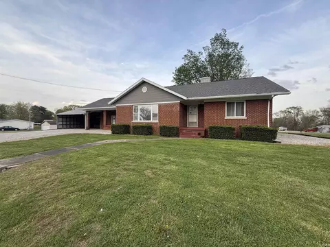 501 N First St, Owensville, IN 47665