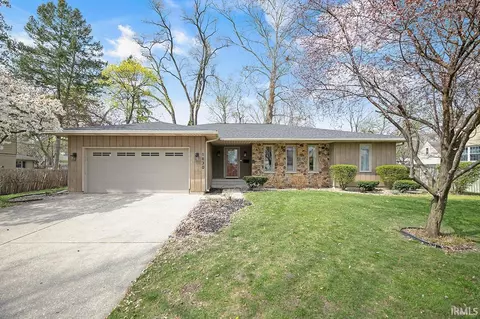 1830 Greenleaf Blvd, Elkhart, IN 46514