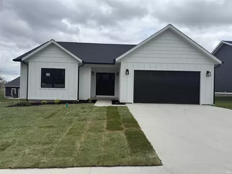 958 Stonehenge Dr, Bedford, IN 47421