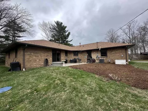 Exterior - 4822 E Ridgewood Dr, Bloomington, IN 47401 photo 3 of 5
