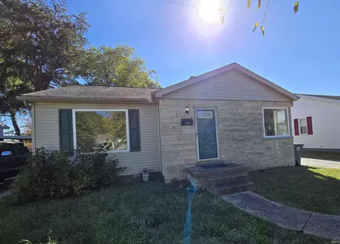 3013 Monroe Ave, Evansville, IN 47714