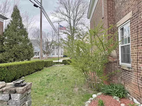 316 E Main St, Delphi, IN 46923 photo 5
