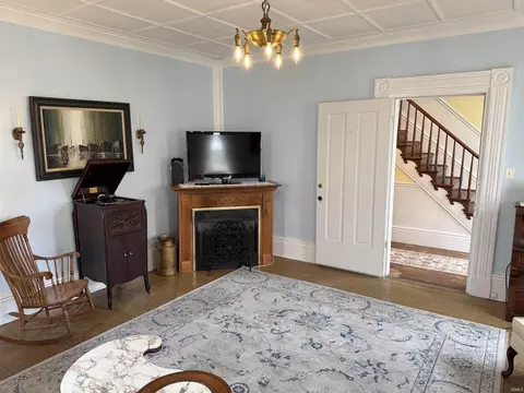 316 E Main St, Delphi, IN 46923 photo 11