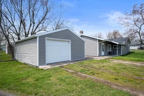 Exterior - 357 Mount Auburn St, Dunkirk, IN 47336 photo 3 of 4