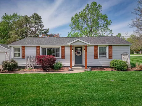 6215 N State Road 57, Petersburg, IN 47567