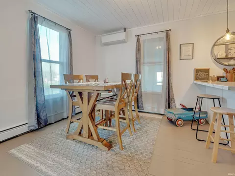 Dining - 702 E 5th St, Auburn, IN 46706 photo 1 of 1
