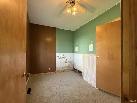 Bedroom - 107 E Walnut St, Claypool, IN 46510 photo 2 of 2