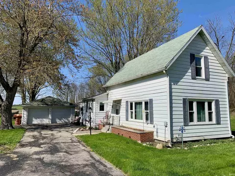 1117 E Sr 26, Hartford City, IN 47348