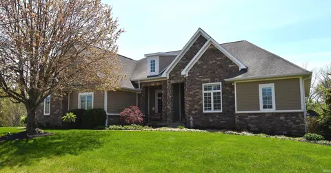Exterior - 1462 E Commander Ct, Bloomington, IN 47401 photo 3 of 10