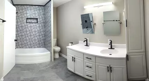 7202 S 300 E, Claypool, IN 46510 photo 5